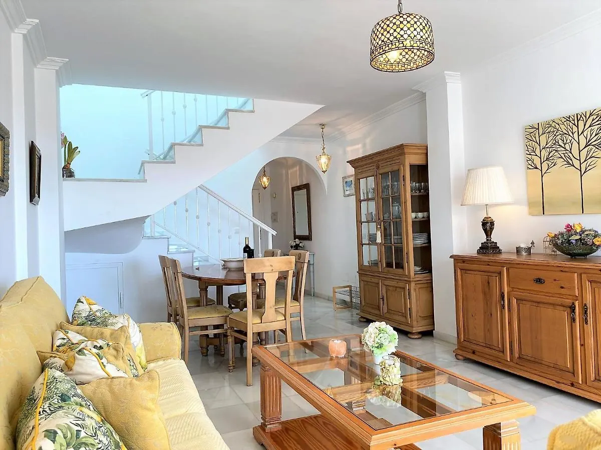 הוילה נרחה Casa Lindblad Fuentesol 15 Casasol ספרד